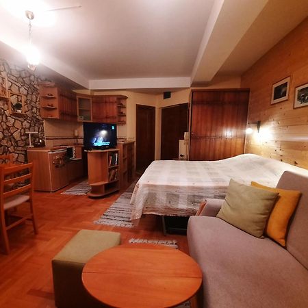 Luccia Apartments - Ohrid City Centre ภายนอก รูปภาพ